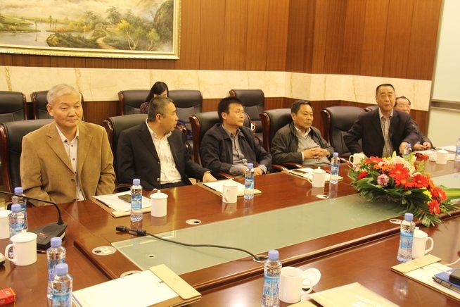 IMG_0621-1.jpg 中国五金交电化工商业协会理事长办公扩大会议在宜春召开(图4)